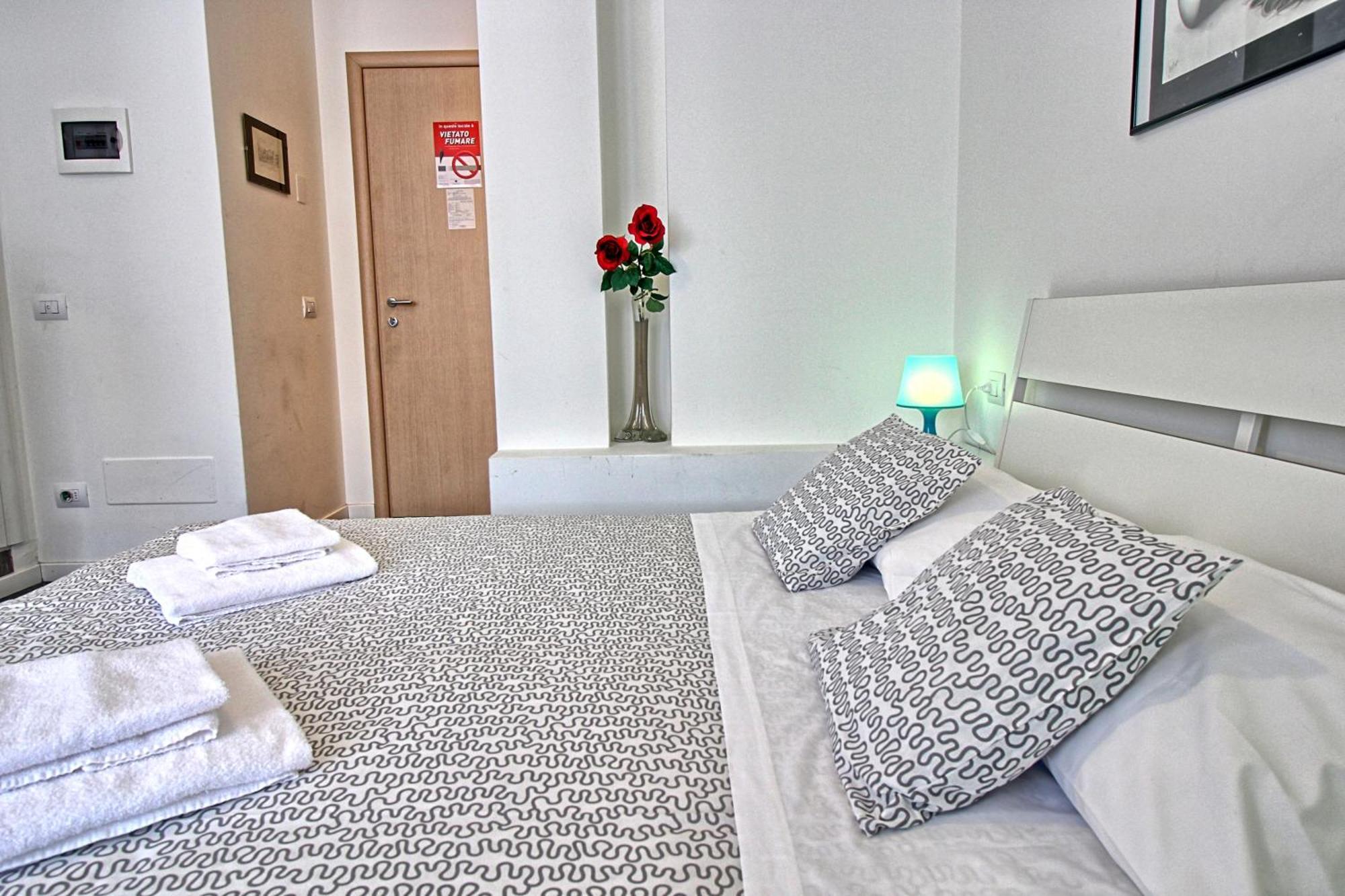 Residenza Manzoni Como Centre Dış mekan fotoğraf